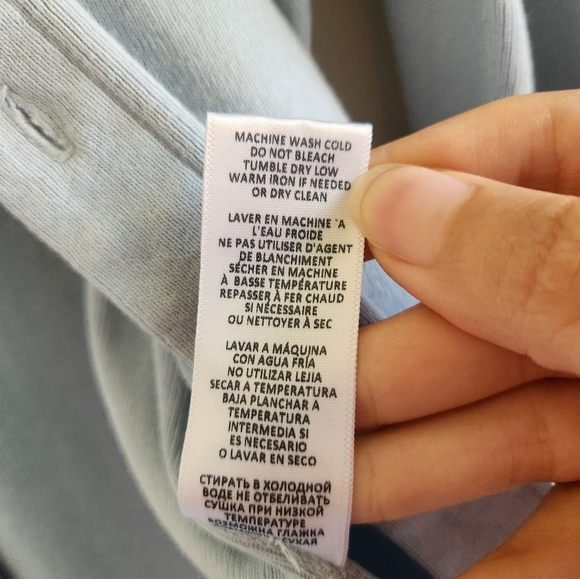 Re/done Hanes 50’s Cropped Buttoned Cardigan Long Sleeve Size Small - Picture 8 of 8